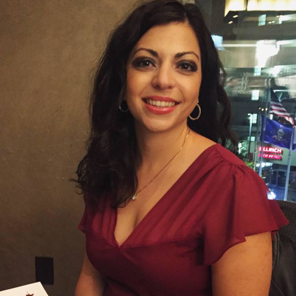 Meet your Posher, Danielle